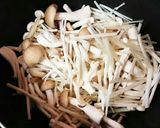 秋の♪きのこと油揚げの酢の物作り方1写真