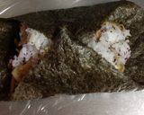 バター風味。秋鮭とキノコのおにぎらず作り方7写真
