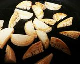 バター香る♪鶏肉とタケノコの甘辛焼き作り方3写真