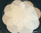 餃子の皮deアンチョビ＆チーズのピザ♪作り方1写真