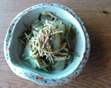 きゅうりとさしみこんにゃくの胡麻和え作り方4写真