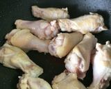 鶏手羽元肉と根菜の煮物作り方4写真
