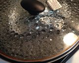 フライパンで〜鮭の味噌マヨホイル蒸し作り方6写真