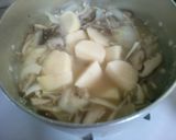 玉ねぎとじゃが芋 挽き肉の味噌煮込み♪作り方6写真