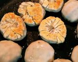 簡単☆餃子の皮で『ニラまんじゅう』！作り方3写真
