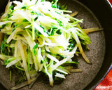 豆苗とじゃがいものエスニック炒め作り方7写真