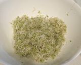 干し草バーガー(アルファルファ)作り方1写真