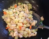 鶏肉じゃがのカレー炒め作り方5写真