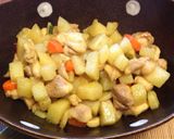 鶏肉じゃがのカレー炒め作り方7写真