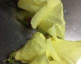 オクラの花の青しそドレッシング和え作り方2写真
