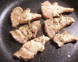 豚肉ローストのグリーンソース添え作り方3写真
