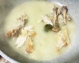 余ったレッグで、チキンフィデウア!!作り方1写真