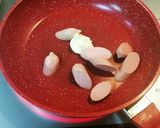 さつまいもとウィンナーのマヨカレー炒め！作り方3写真