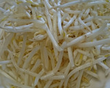 簡単♪豚バラ肉ともやしの旨マヨソース作り方2写真