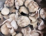 秋茄子と赤だしのお味噌汁作り方4写真