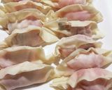 豚バラ薄切り肉をつかったしそチーズ餃子作り方3写真