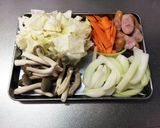 夫、大絶賛！いつもと違う！？洋風味噌汁♪作り方1写真
