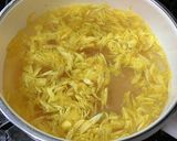 食用菊と蜂蜜ソースのフルーツヨーグルト作り方2写真