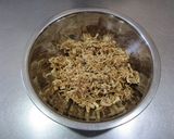 旨味たっぷり♪具沢山な食べるラー油作り方8写真