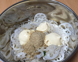 レンコンとほうれん草の胡麻マヨ和え作り方2写真