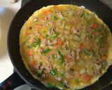 肉と野菜たっぷり☆半熟ふわふわオムレツ作り方5写真