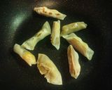 ♡手づかみ♡餃子の皮で朝ごはん♬作り方6写真