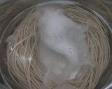 簡単(*^^*)お蕎麦ペペロンチーノ作り方1写真