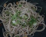 簡単(*^^*)お蕎麦ペペロンチーノ作り方6写真