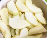 材料2つ りんご煮作り方1写真