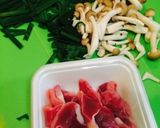 【15分】砂肝とシメジのパクチー炒め作り方1写真