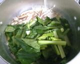 小松菜と 鶏ささみ肉の中華風味噌煮込み！作り方3写真