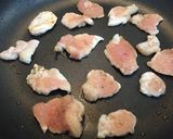 簡単‼鶏むね肉のピリ辛ケチャップソース作り方2写真