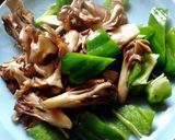 鶏肉と舞茸ピーマンのXO醬炒め♪作り方4写真