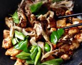 鶏肉と舞茸ピーマンのXO醬炒め♪作り方12写真