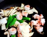 エビとたっぷりきのこのカレーマヨクリーム作り方6写真