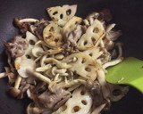 きのことれんこん豚肉の梅しょうゆ炒め作り方8写真