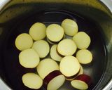 さつまいも の ハニーレモン煮作り方1写真