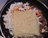 いつもの焼きそばにコチュジャンプラス♪作り方3写真