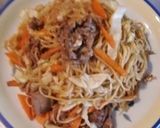 いつもの焼きそばにコチュジャンプラス♪作り方5写真
