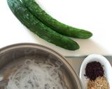きゅうりと糸こんにゃくの梅ゆかり和え作り方1写真