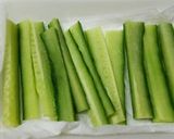 薄焼き卵焼き☆カニカマときゅうりとツナ入作り方3写真