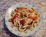 ネギとキノコとパプリカのバター焼きうどん作り方7写真