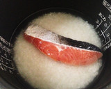材料4つ☆青のり香る鮭の炊き込み御飯♪作り方2写真