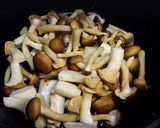 トマト缶でトマトソースパスタ作り方1写真