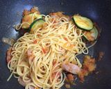 ズッキーニの☆トマトソースパスタ☆作り方5写真