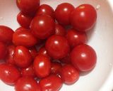 ハーブビネガーを使った、トマトのマリネ作り方1写真