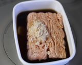 ズボラ！琺瑯保存容器で直接！鶏そぼろ♡作り方1写真