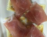 秋の☆生ハムの前菜♫onクラッカー作り方3写真