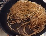 ランチにもやしと卵だけソース焼きそば作り方6写真