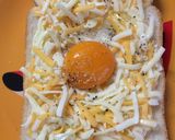 ふわふわチーズの卵のせピザパン作り方4写真